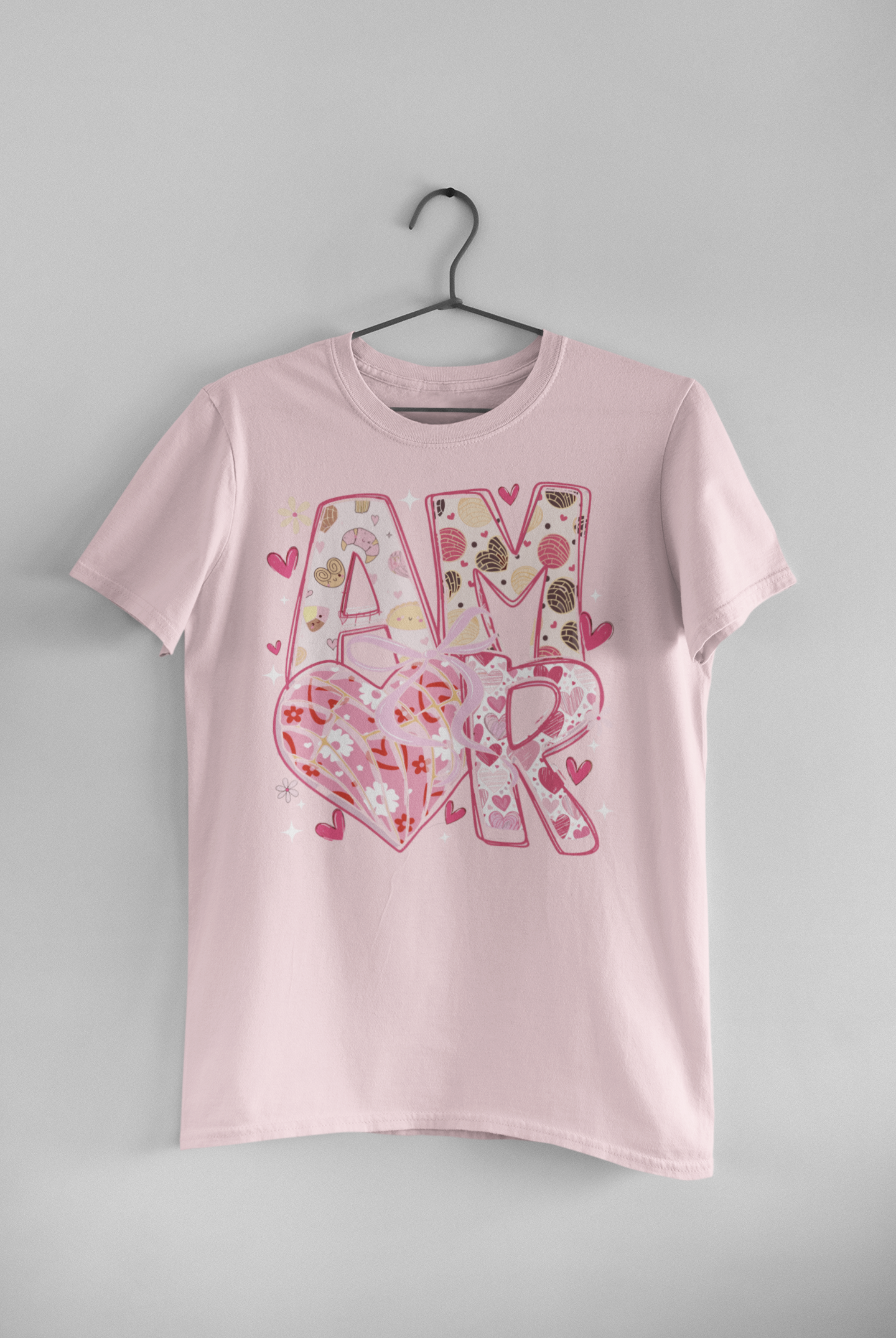 AMOR Tee