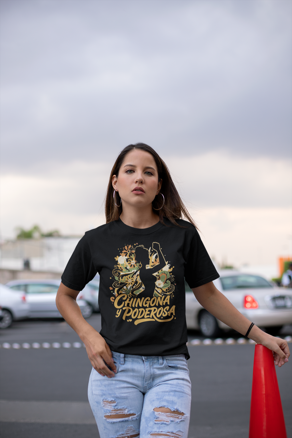 Chingona Y Poderosa Women's Tee
